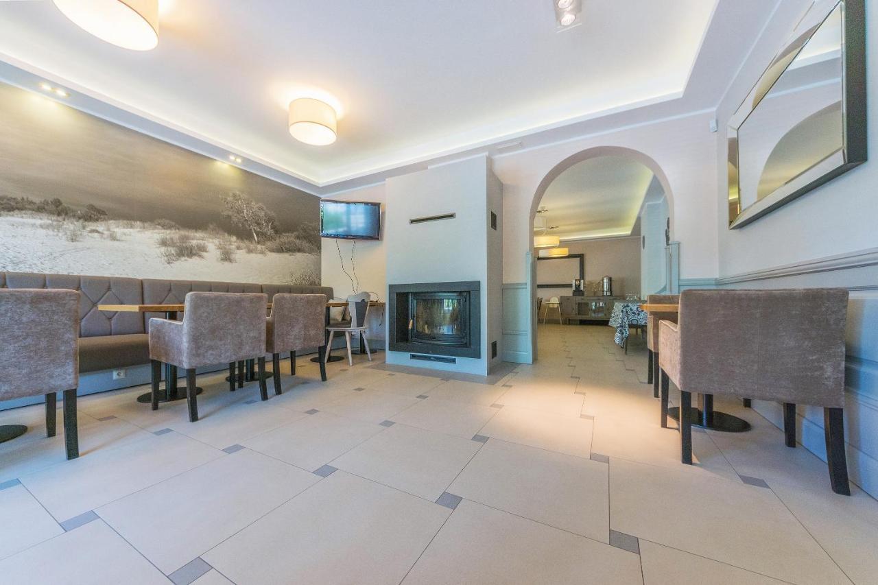 Aparthotel Luna&Sol Jastrzębia Góra Esterno foto